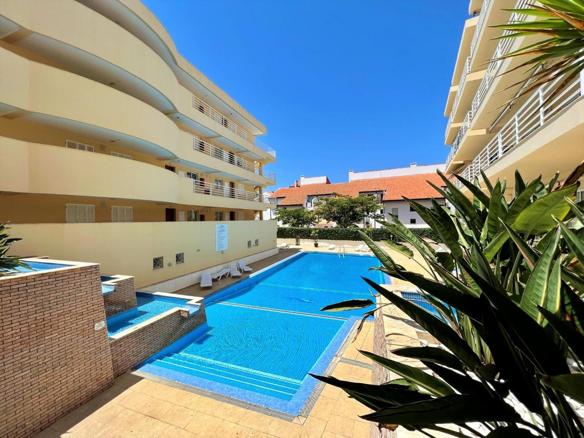 Vilamoura Central 6 With Pool By Homing Exterior photo